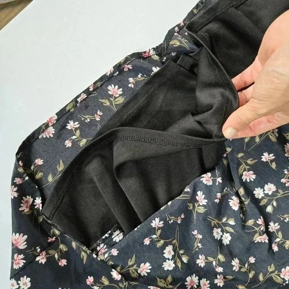 WAYF black and floral baby doll dress puff sleeve sz XS/S - Picture 6 of 14